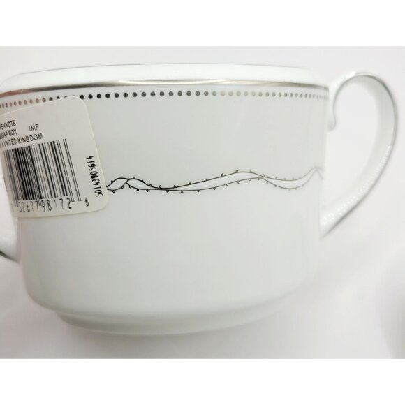 Wedgwood Vera Wang Love Knots White Porcelain Covered Sugar Bowl 10 Oz NWT - Picture 9 of 14